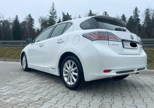 Lexus CT cena 52600 przebieg: 133000, rok produkcji 2013 z Olkusz małe 137